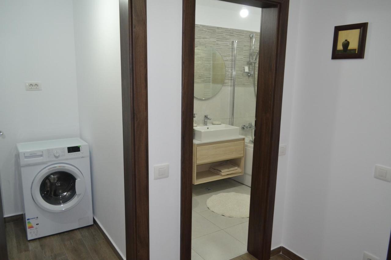 Wonderful Apartment Брашов Екстер'єр фото